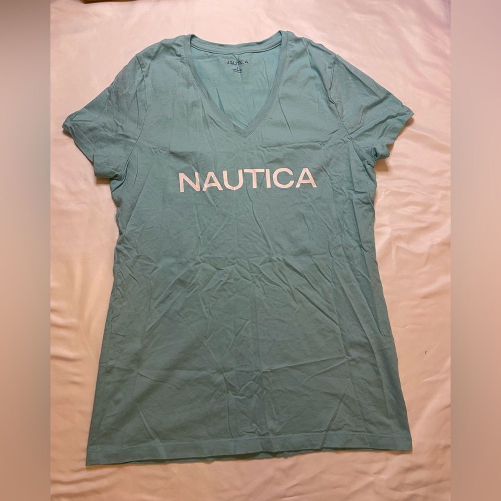 Nautica size large teal v-neck short sleeve shirt